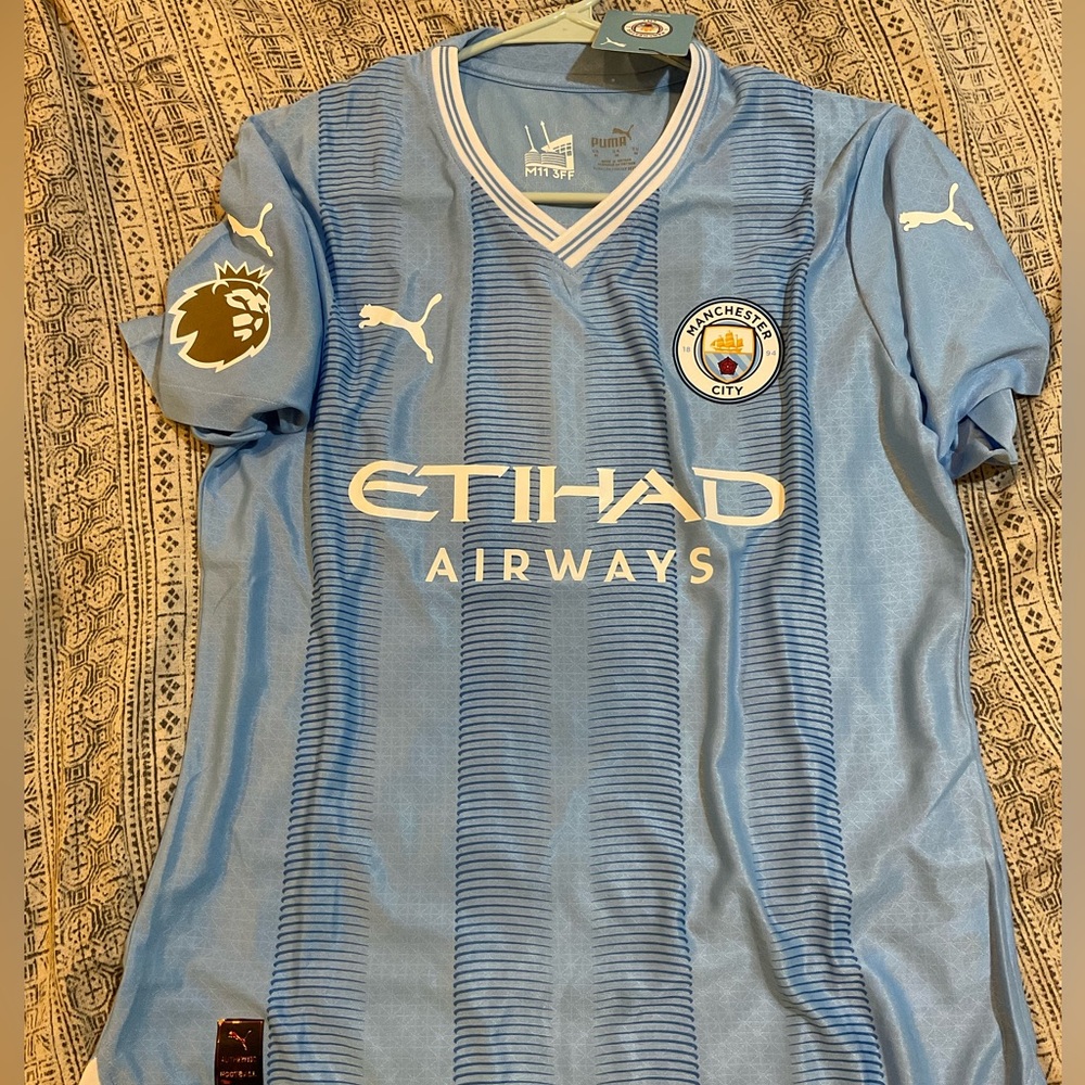 City 23/24 jersey Haaland